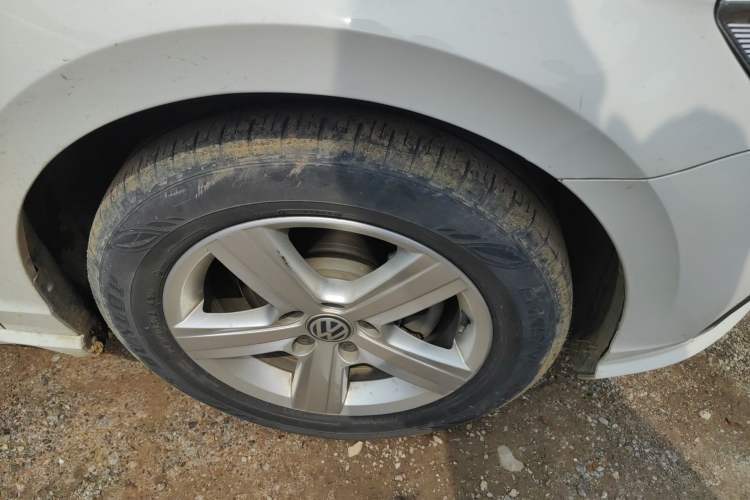 Used Volkswagen Lamando 2019 230TSI DSG Fashion Edition China VI
