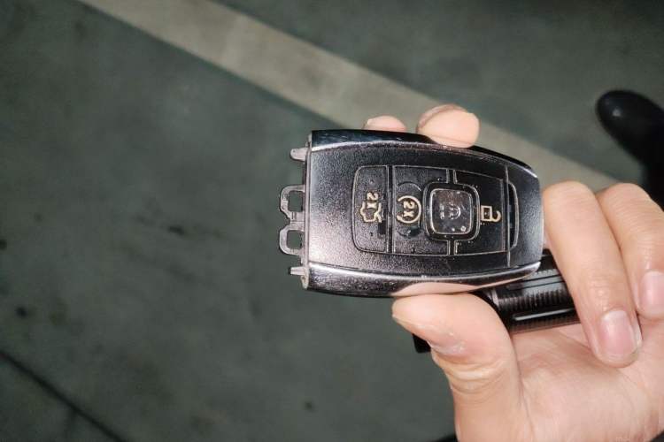 Used Lincoln Continental 2019 2.0T Two-Wheel Drive Prestige Version China VI Standard