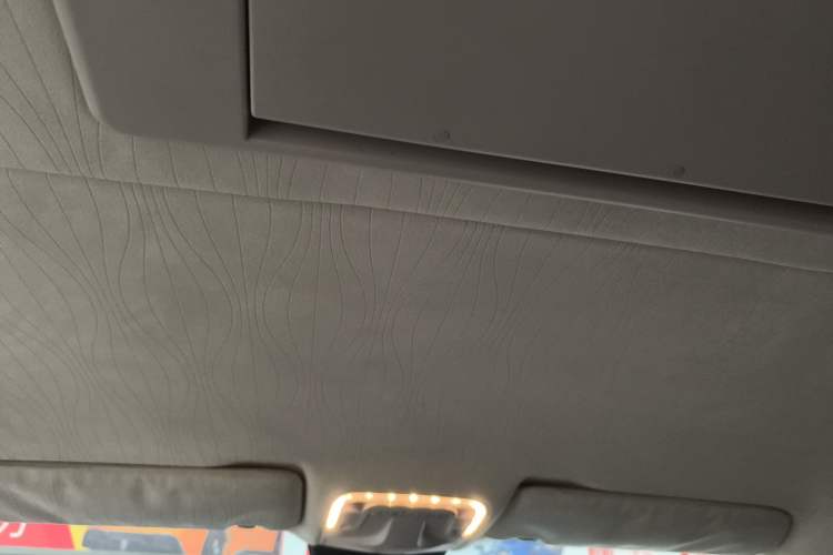 Used Mercedes-Benz Vito 2018 2.0T Business Version China VI Emission Standard