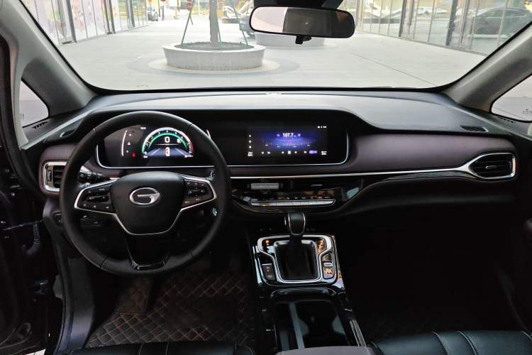 Used GAC Trumpchi M6 2023 PRO 270T DCT Luxury Edition