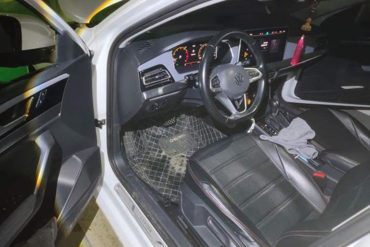 Used Volkswagen Lavida 2023 1.5L Automatic 5 Million Edition Driver Seat