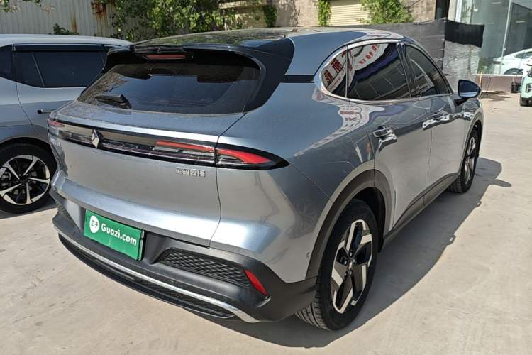 Used Baojun Yunhai 2024 600km Pure Electric Version Rear Right 45 Deg