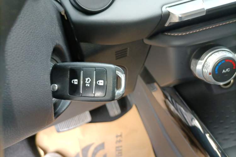 Used CHANGAN CS15 2019 1.5L Automatic Entry Model China VI Standard Vehicle Key