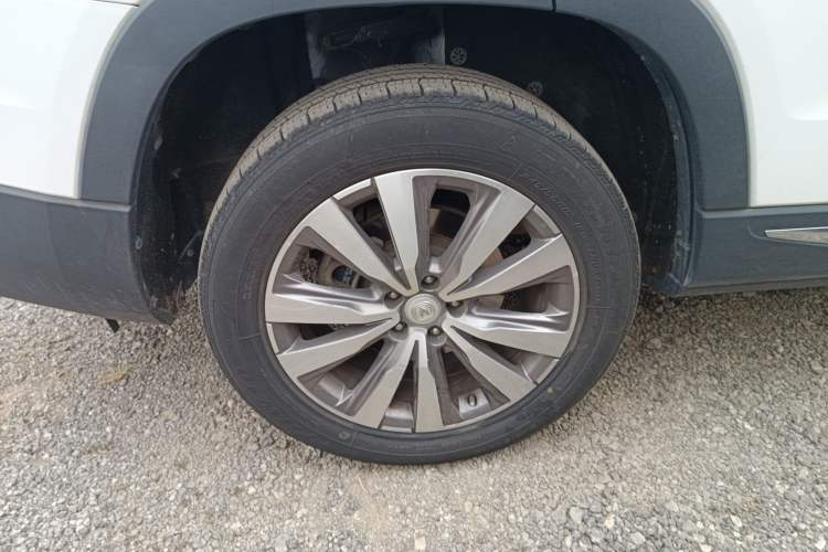 Used Changan CS95 2017 2.0T Two-Wheel Drive Zhitu Edition