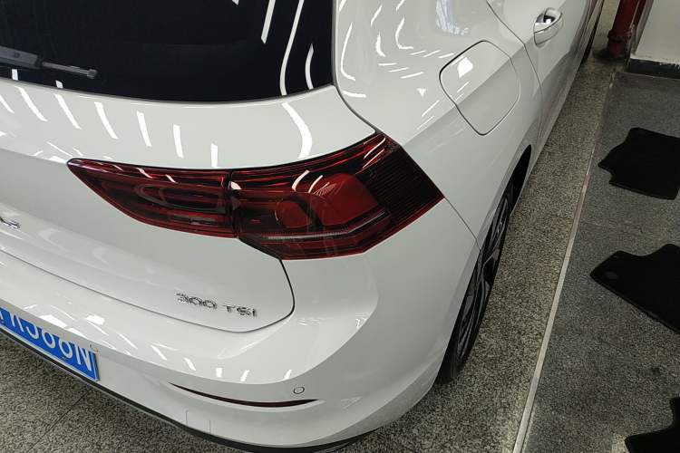 Used Volkswagen Golf 2025 Facelifted 300TSI Pro Right Rear Taillight