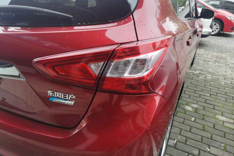 Used Nissan Tiida 2016 1.6L CVT Cool Dynamic Edition Right Rear Taillight