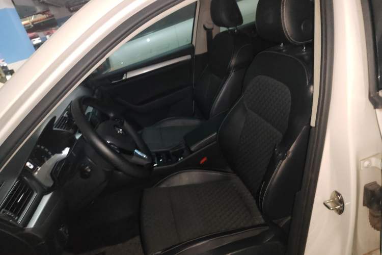 Used Skoda Superb 2016 TSI330 DSG Innovation Edition