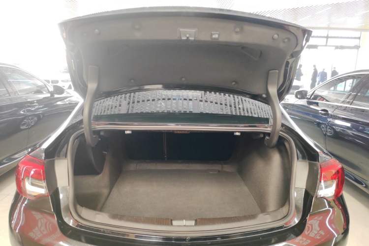 Used Buick Regal 2023 552T Smart Enjoyment Version Trunk