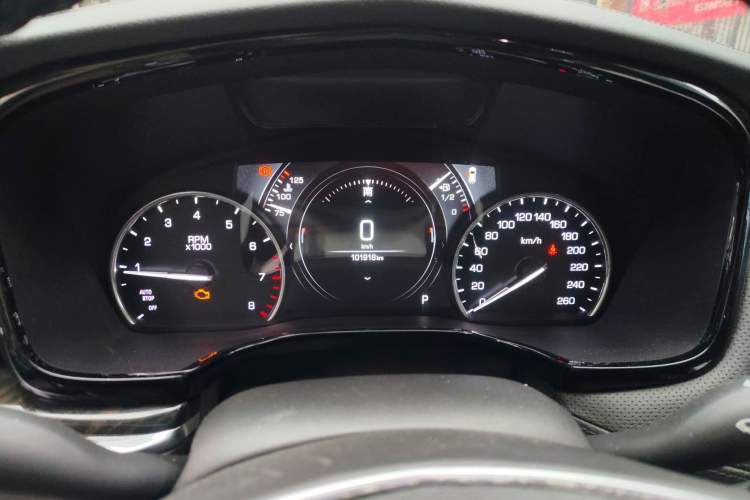 Used Cadillac XT5 2018 25T Luxury Model