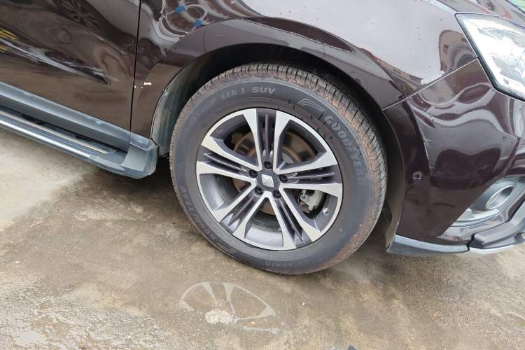 Used BORGWARD BX7 2016 28T Two-Wheel Drive Luxury Version 5 Seats
