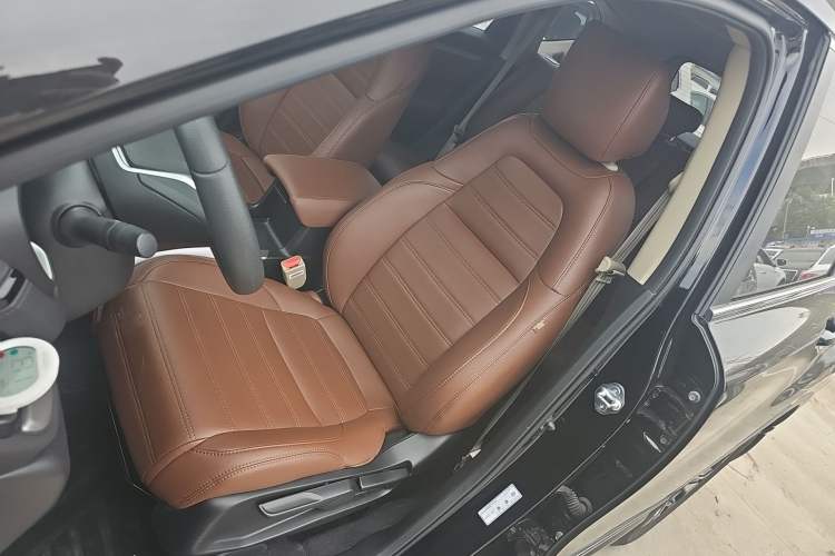 Used Honda CR-V 2021 240TURBO CVT 2WD Comfort Version Left Front Seat