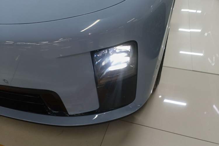 Used Li Auto i8 2025 Model Standard Version