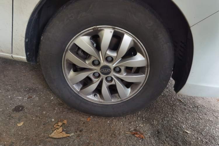 Used JAC Refine M4 2022 2.0 TGDI Automatic Business Edition