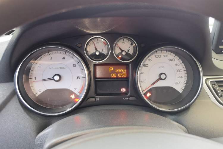Used Peugeot 308 2014 Enjoy Edition Classic 1.6L Automatic Premium Model Instrument Cluster