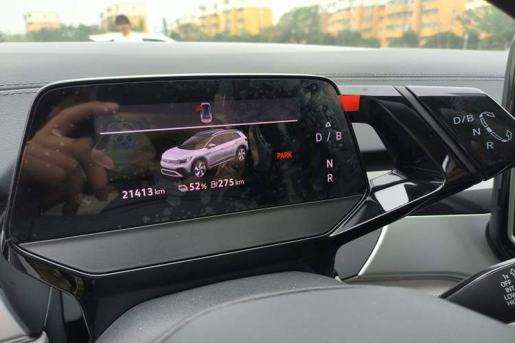 Used Volkswagen ID.6 CROZZ 2022 Long-Range PRO Edition
