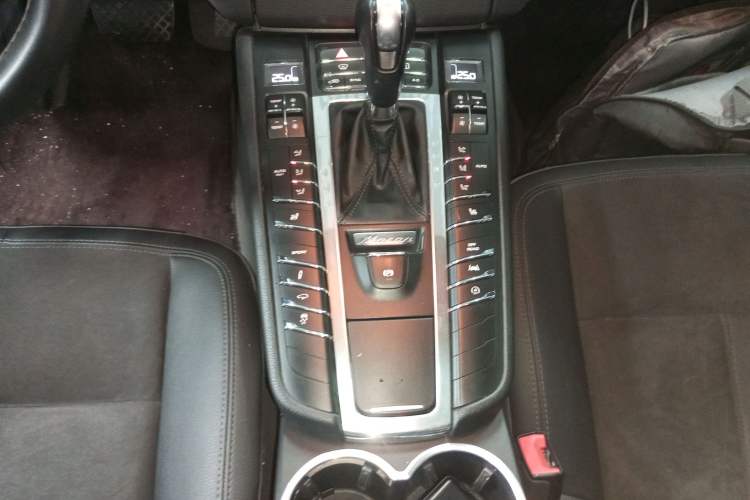 Used Porsche Macan 2017 Macan S 3.0T
