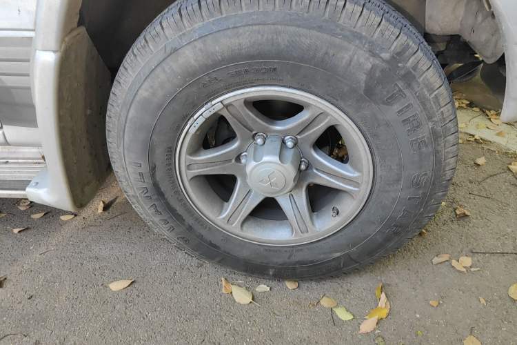 Used Leopaard Heijingang 2009 2.4L Manual 4x4
