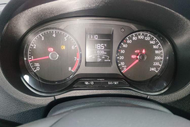 Used Volkswagen Polo 2016 1.4L Manual Fashion Model Instrument Cluster