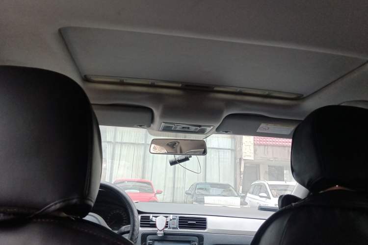 Used Volkswagen Santana 2015 1.6L Manual Comfort Edition Headliner