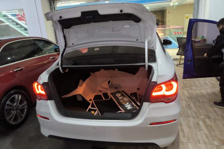 Used Chevrolet Cavalier 2016 1.5L Automatic Xinyue Edition