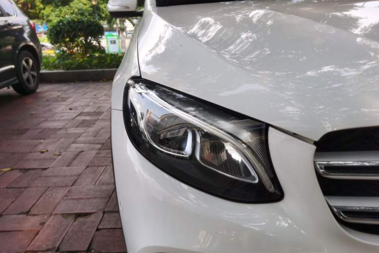 Used Mercedes-Benz GLC 2016 GLC 260 4MATIC Dynamic Edition
