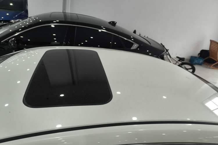 Used Nissan Sylphy 2019 1.6XV CVT Smart Connect Luxury Edition China VI Standard Roof