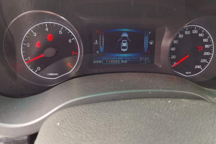 Used BYD Surui 2015 1.5L Manual Luxury Model
