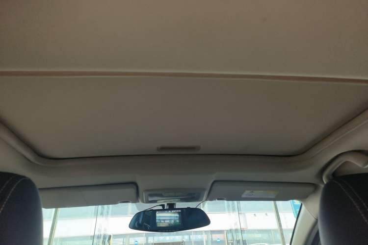 Used Dongfeng Aeolus AX3 2016 1.5L Manual ZhiKu Model
