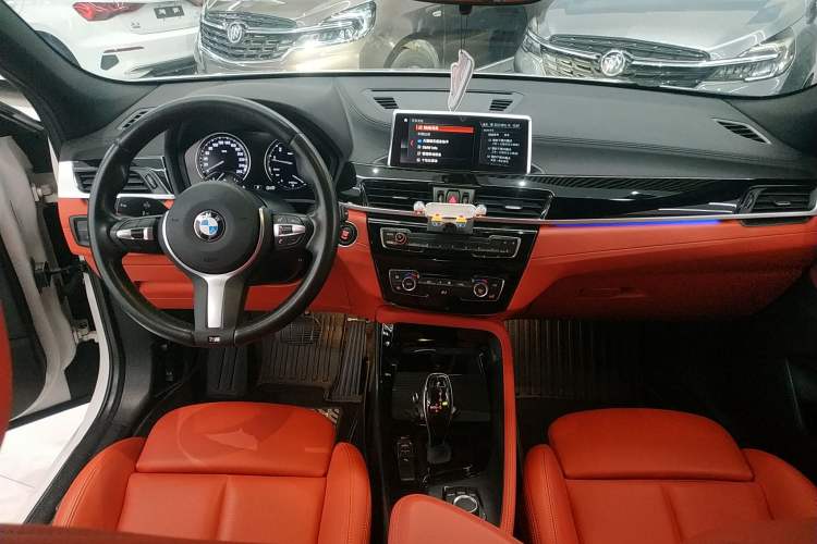 Used BMW X2 2020 sDrive25i Leading Model M Sport Package Center Console