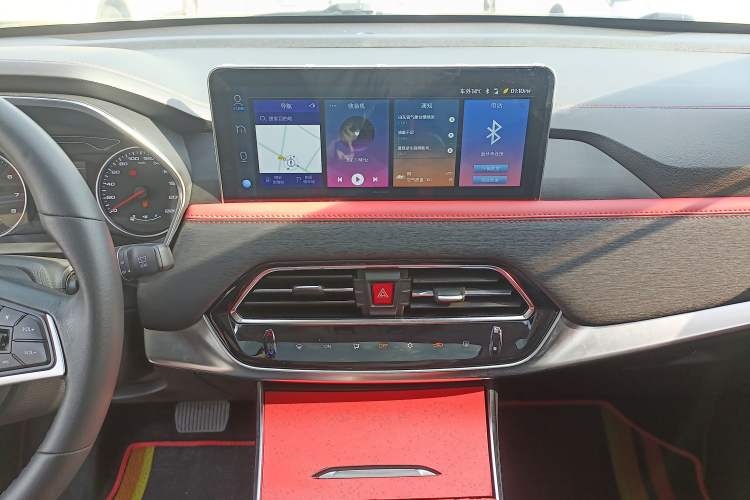 Used SOL X8 2021 300T DCT Luxury Smart Connect Edition 6 Seats