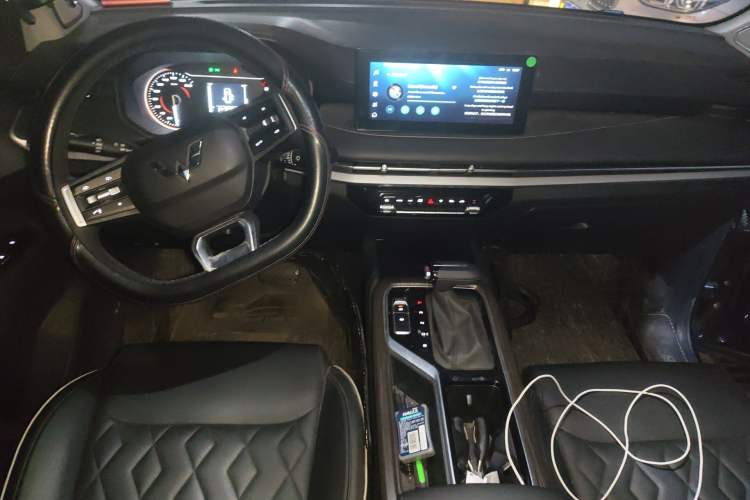 Used Wuling Jiachen 2022 1.5T CVT Deluxe Flagship Edition Center Console