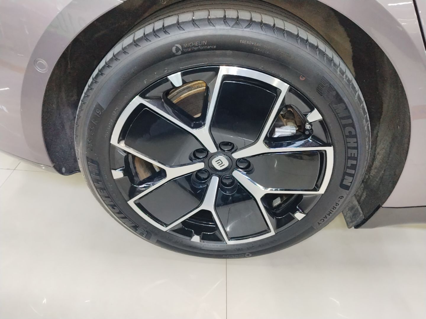 Xiaomi Auto SU7 2024 Rear-Drive Long-Range Intelligent Driving Version — снимка 11