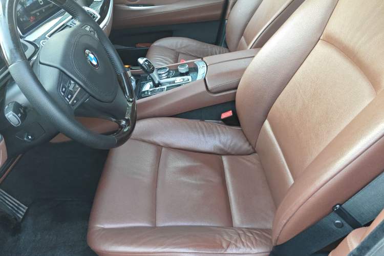 Used BMW 5 Series GT 2011 535i Elegant Edition

