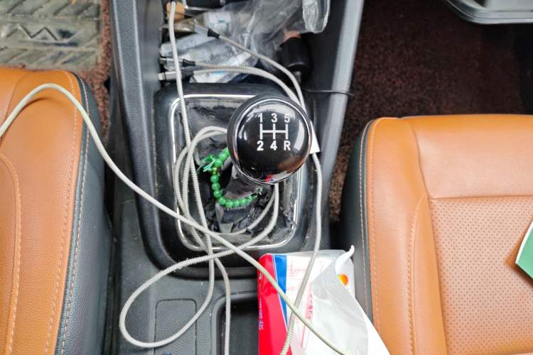 Used CHANGAN OSHAN CX70 2016 1.6L Manual Luxury Model