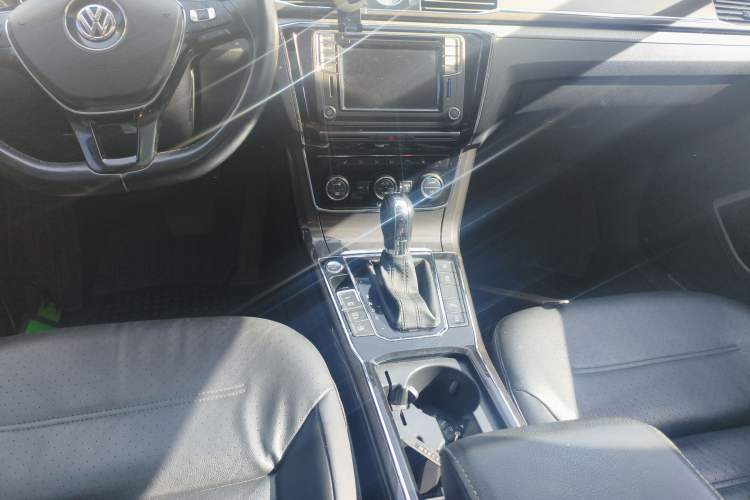 Used Volkswagen Passat 2016 330TSI DSG Prestige Edition
