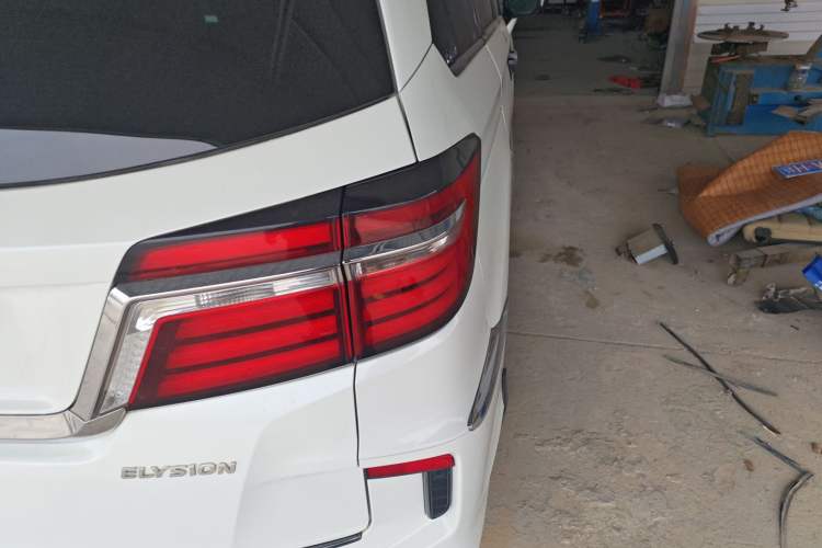 Used Honda Elysion 2016 2.4L Classic Edition