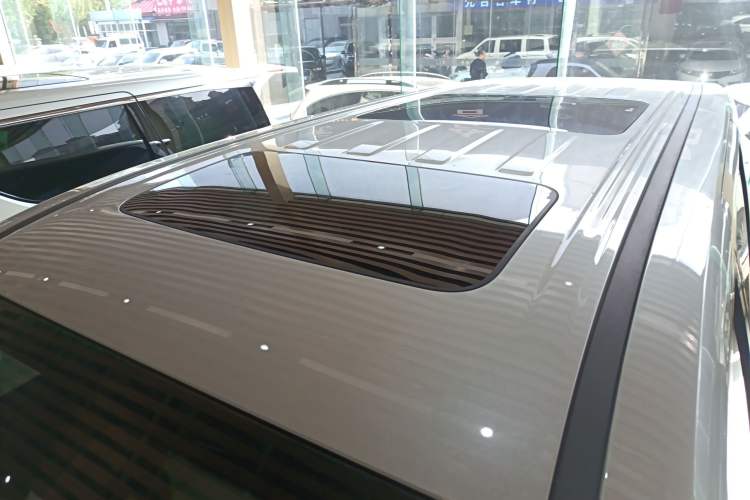 Used GAC Trumpchi M8 2023 Zongshi Series 400T Flagship Edition Roof