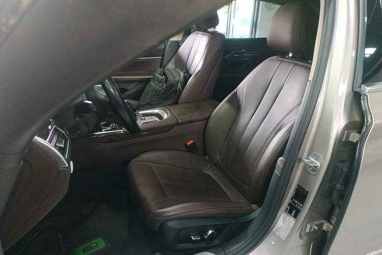 Used BMW 7 Series 2016 730Li Leading Model