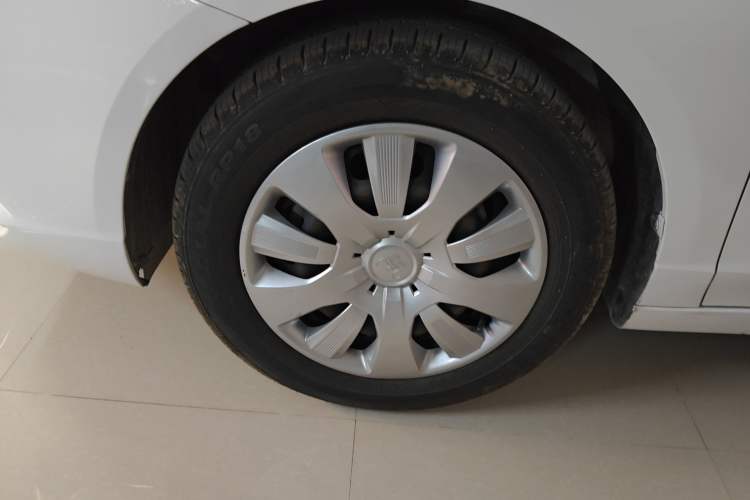 Used Roewe Ei5 2018 Internet Luxury Edition Left Front Wheel Hub
