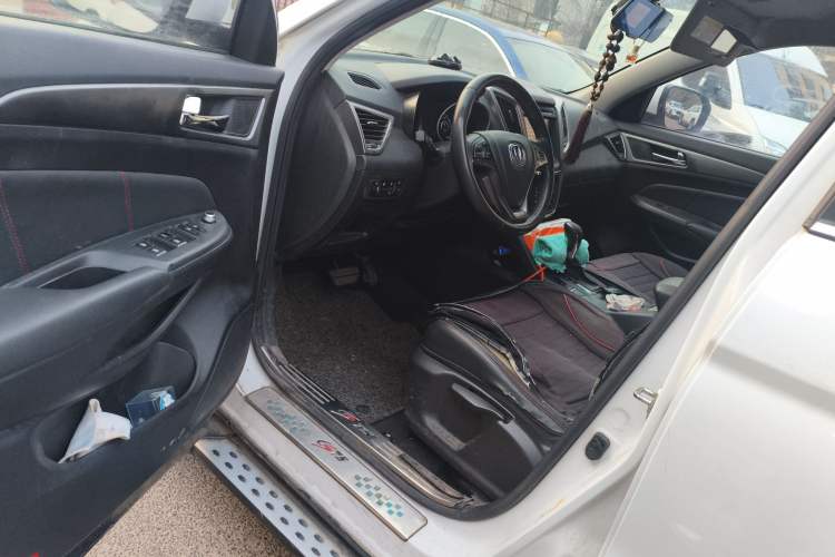 Used Changan CS75 2014 1.8T Automatic Elite Model China IV Standard
