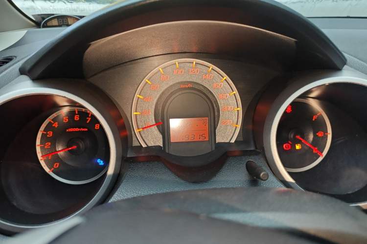 Used Honda Fit 2011 1.5L Automatic Luxury Edition