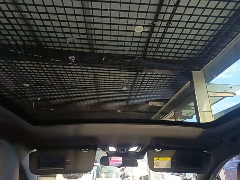 Used CHANGAN UNI-T 2022 2.0T Prestige Version — 17