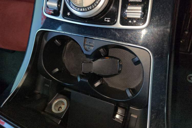 Used Mercedes-Benz C-Class 2017 Restyled C 200 Sport Edition Interior 1