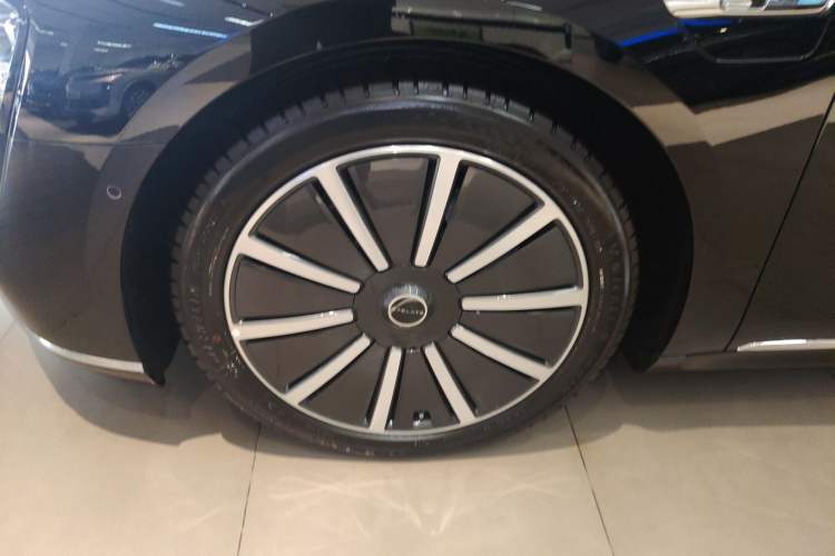 Used Hima Stelato S9 2024 All-Electric Ultra Four-Wheel-Drive Flagship Edition
