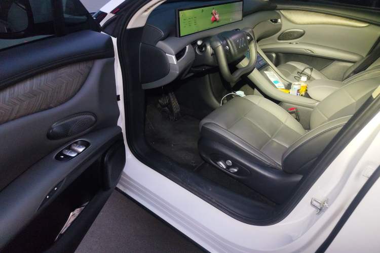 Used IM LS6 2025 Lingxi Intelligent Driving Edition Driver Seat