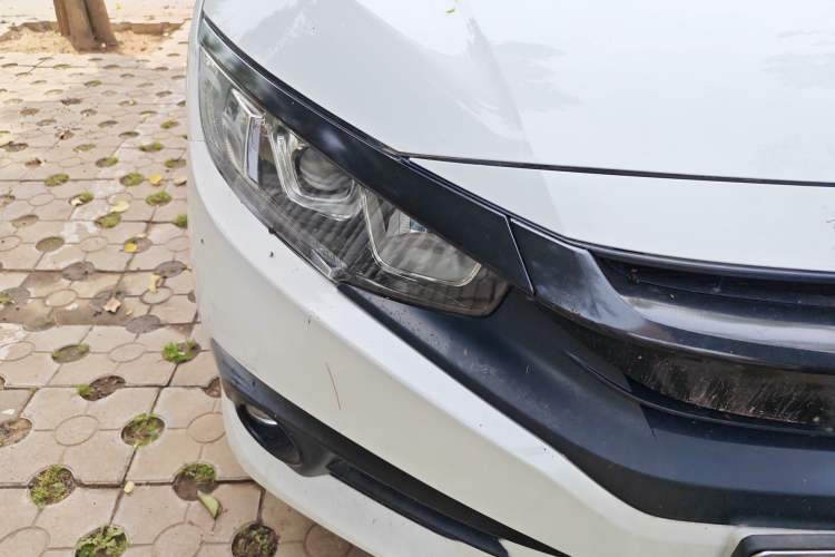 Used Honda Civic 2016 220TURBO CVT Luxury Edition
