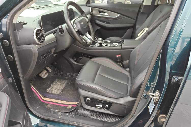 Used FORTHING T5 EVO 2021 1.5TD DCT Diamond Edition
