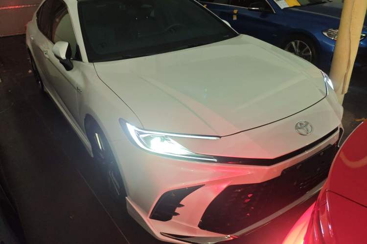 Used Toyota Camry 2024 Dual-Motor 2.0 HXS Sport Plus Edition Exterior 1