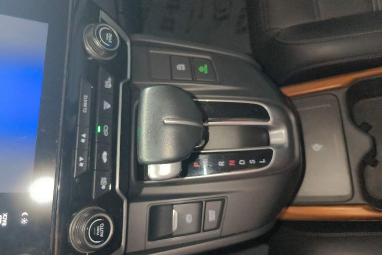 Used Honda CR-V 2021 240TURBO CVT 2WD Fashion Edition