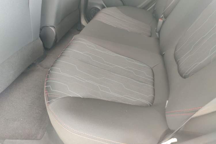 Used CHANGAN OSHAN Benni E-Star 2021 National Edition Xin Yue Version Lithium-Ion Battery Left Rear Seat